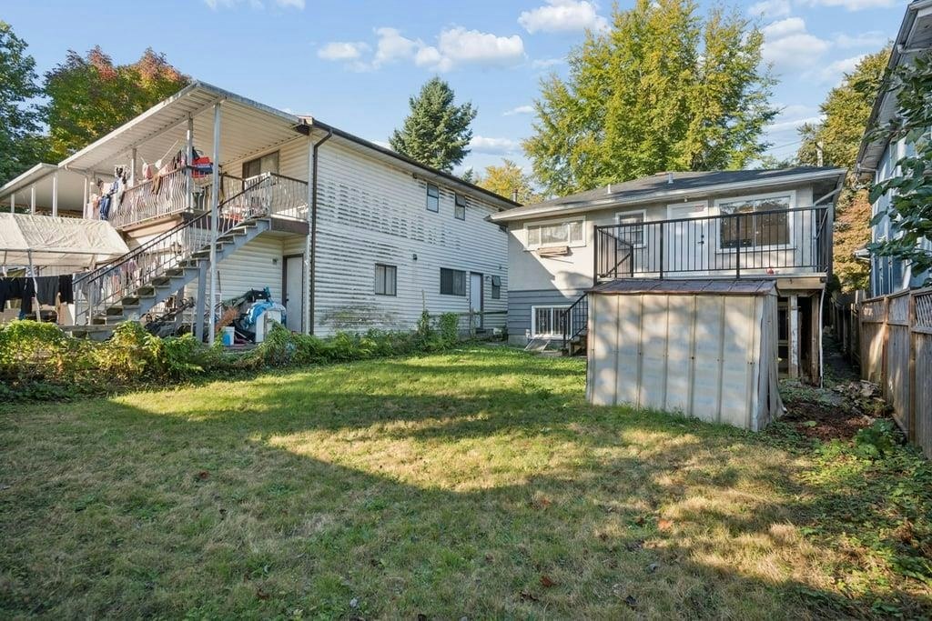 4520 Welwyn Street, Vancouver, BC, V5N 3Z5 - 2