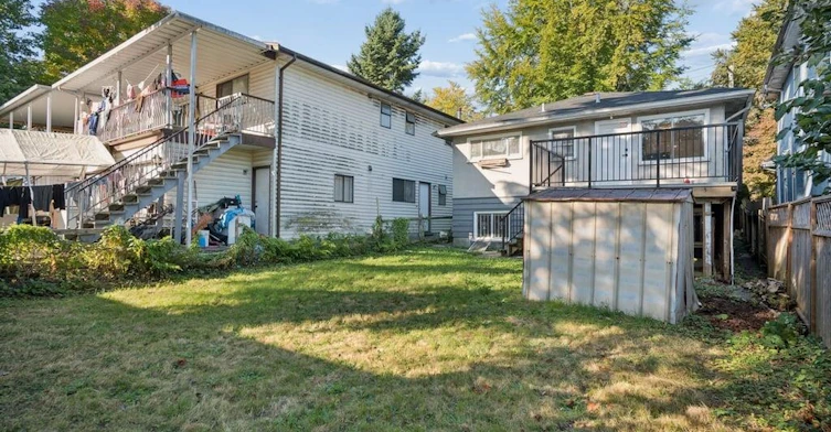4520 Welwyn Street, Vancouver, BC, V5N 3Z5 - 2