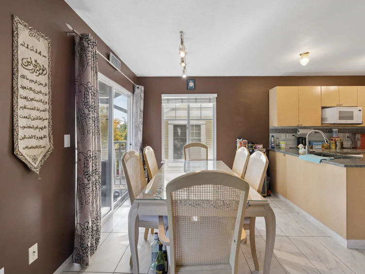 28-12110 75a Avenue, Surrey, BC, V3W 1M1 - 14