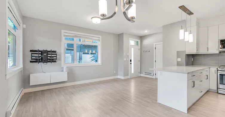 104-3525 Chandler Street, Coquitlam, BC, V3E 0L9 - 6