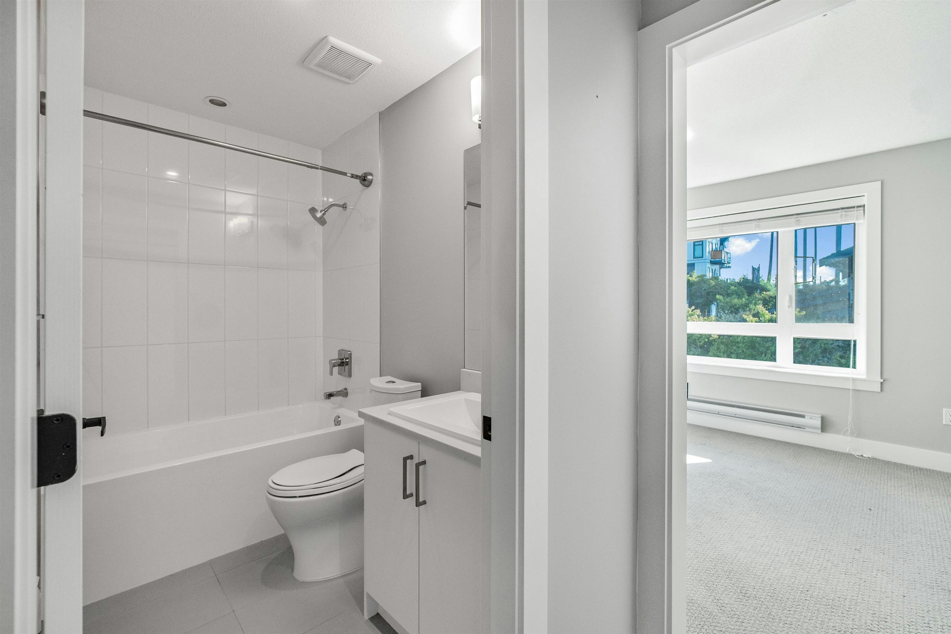 104-3525 Chandler Street, Coquitlam, BC, V3E 0L9 - 29
