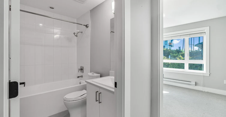 104-3525 Chandler Street, Coquitlam, BC, V3E 0L9 - 29