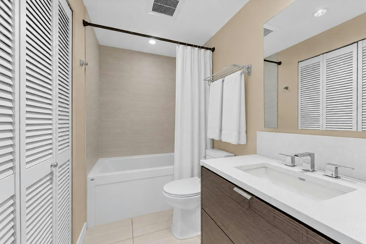 216-1777 W 7th Avenue, Vancouver, BC, V6J 0E5 - 12
