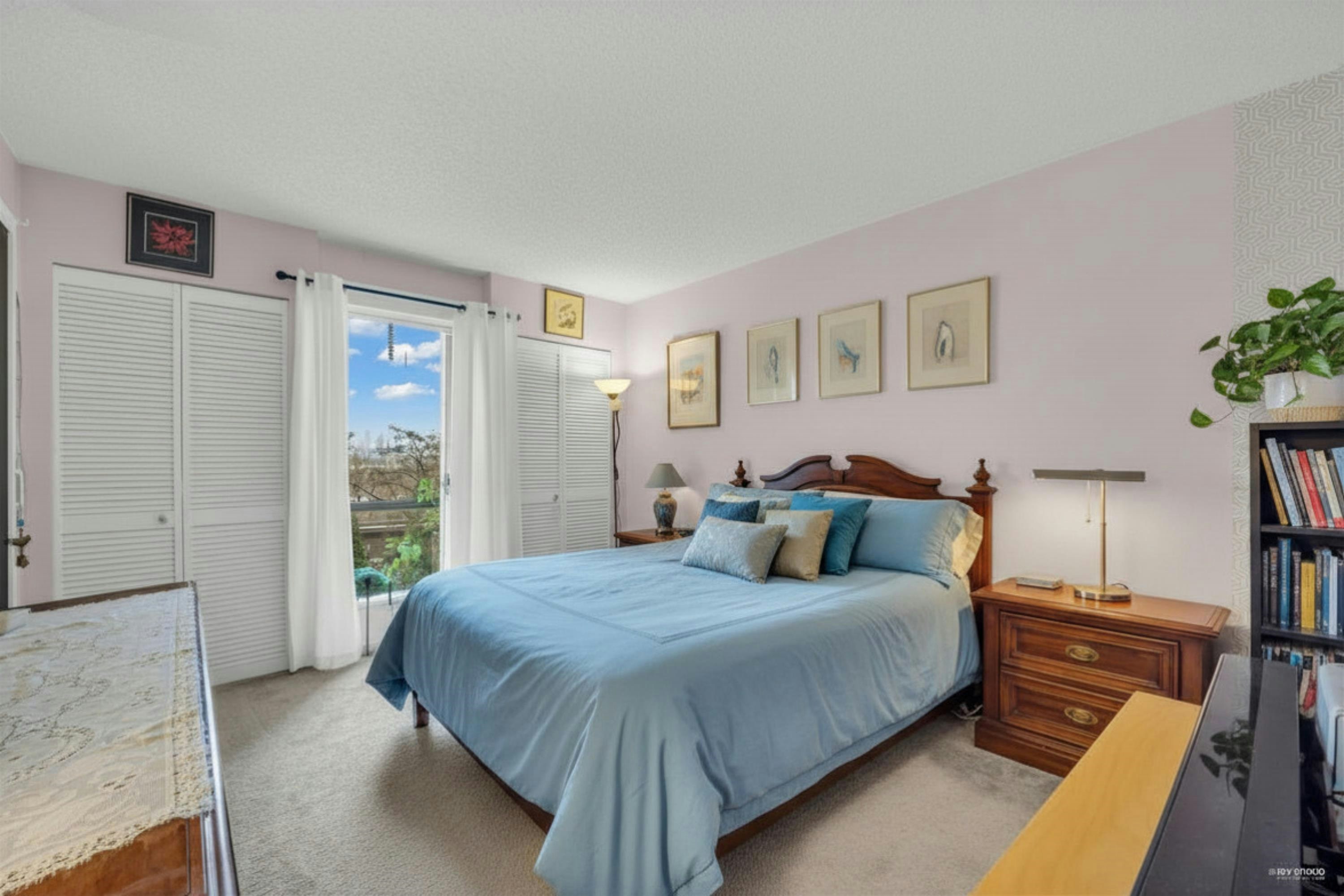 4941 Lougheed Highway - 3