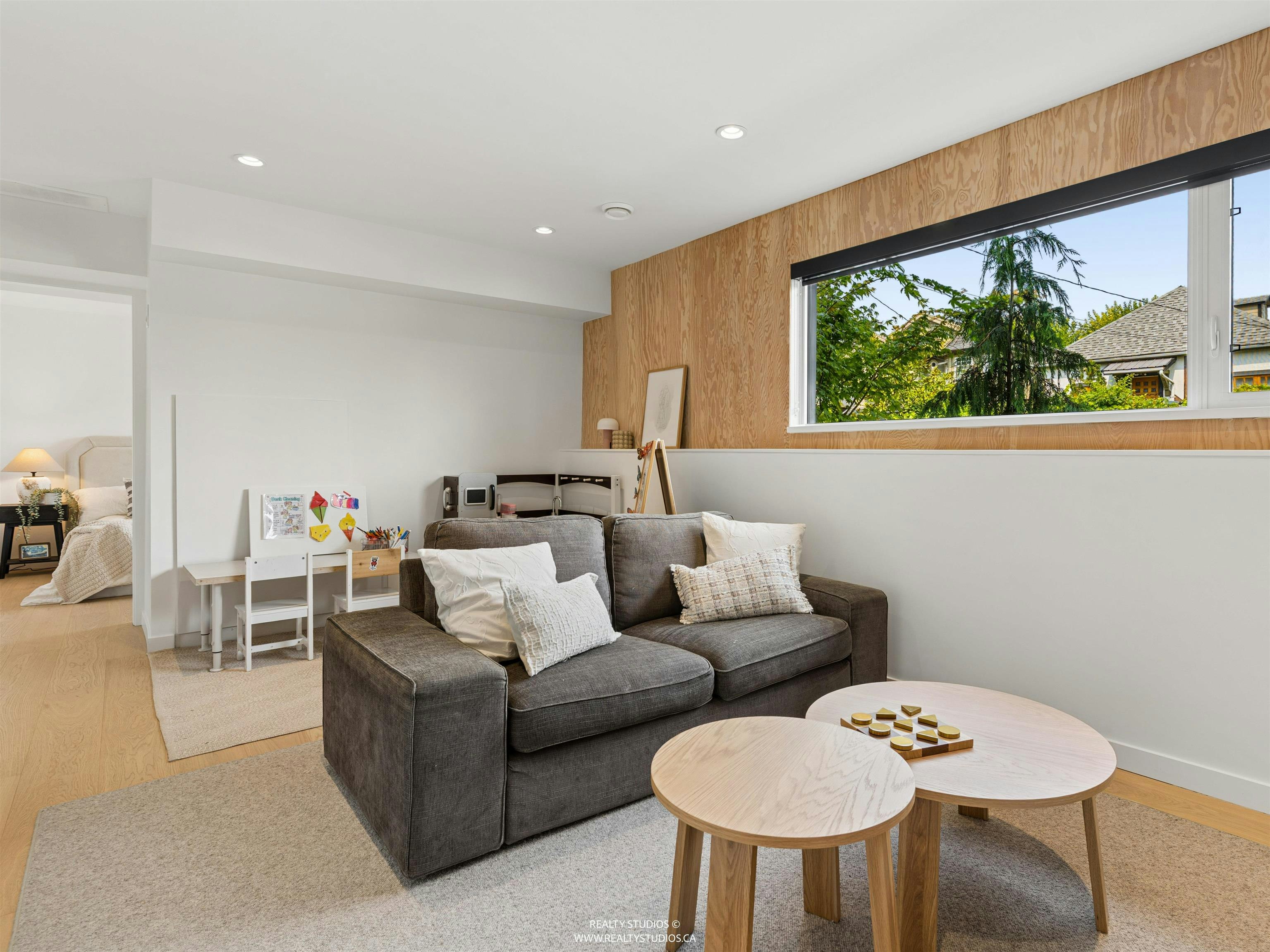 476 E 29th Avenue, Vancouver, BC, V5V 2R7 - 28