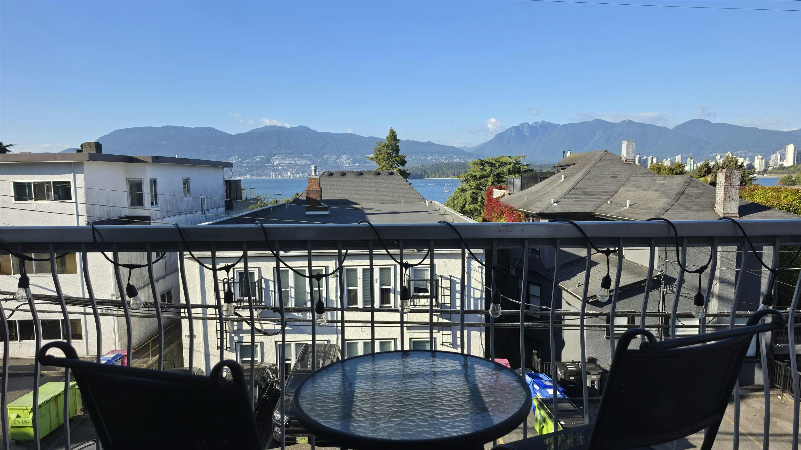 307-2335 York Avenue, Vancouver, BC, V6K 1C8