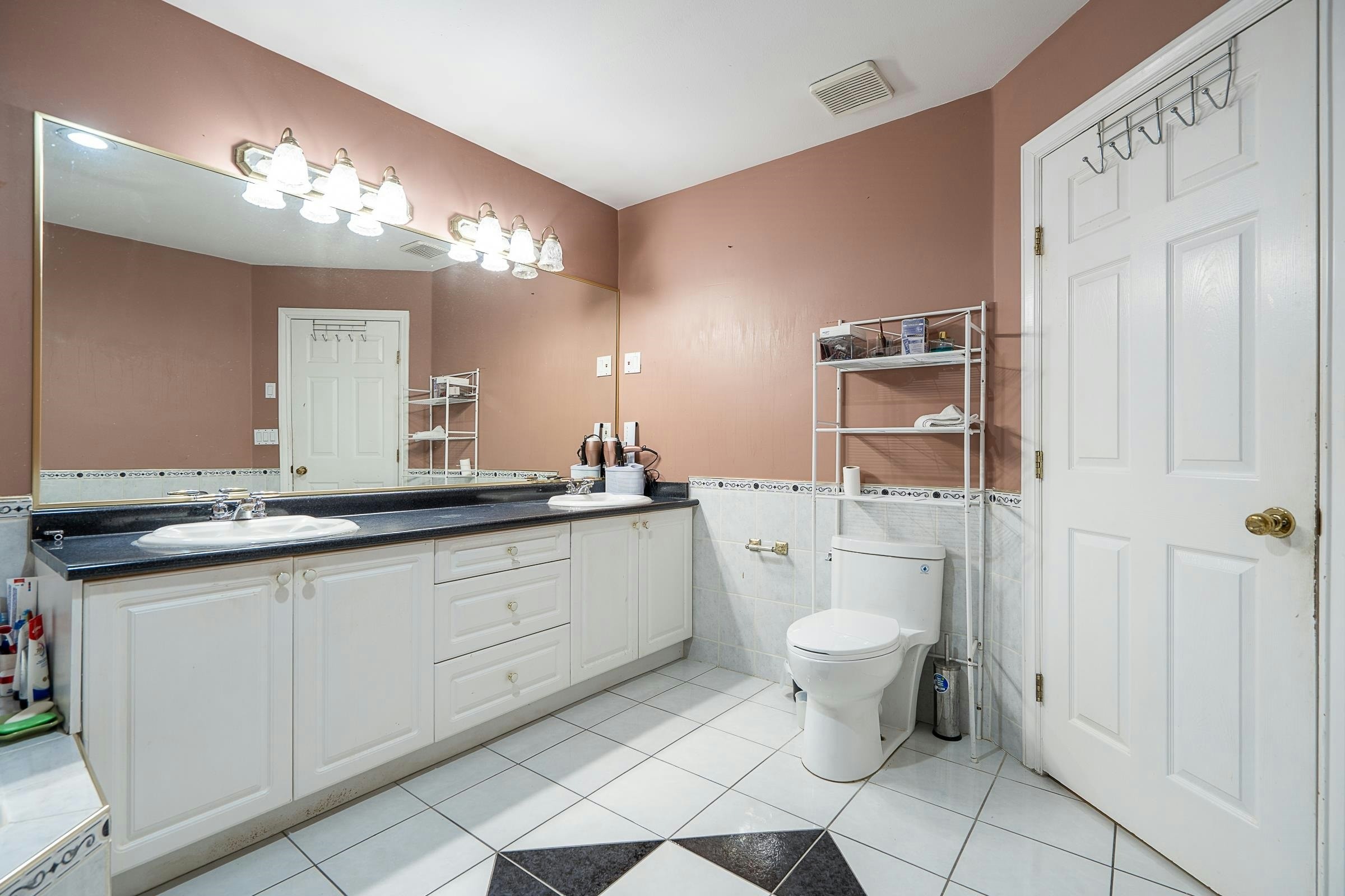 9534 124 Street, Surrey, BC, V3V 4S4 - 19