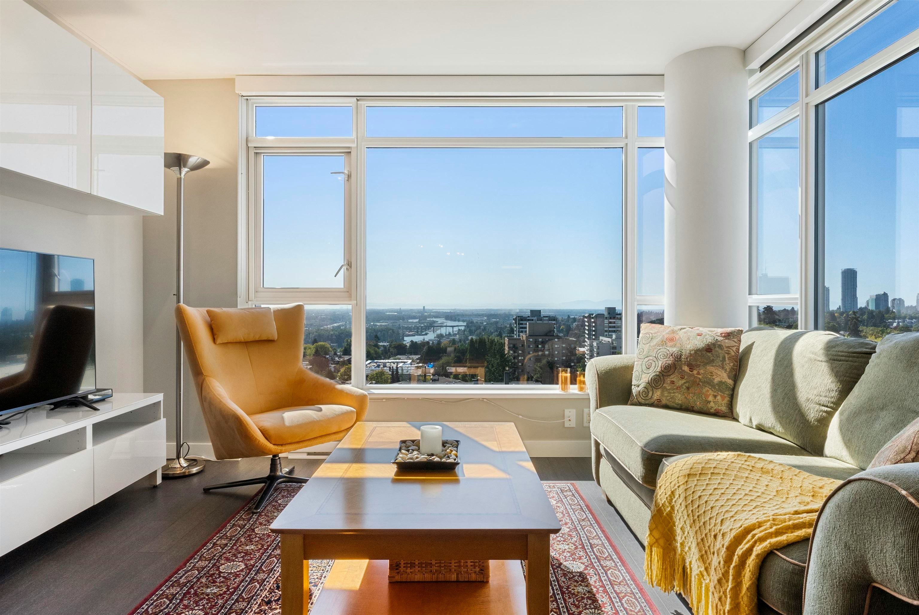 1406-608 Belmont Street - 3