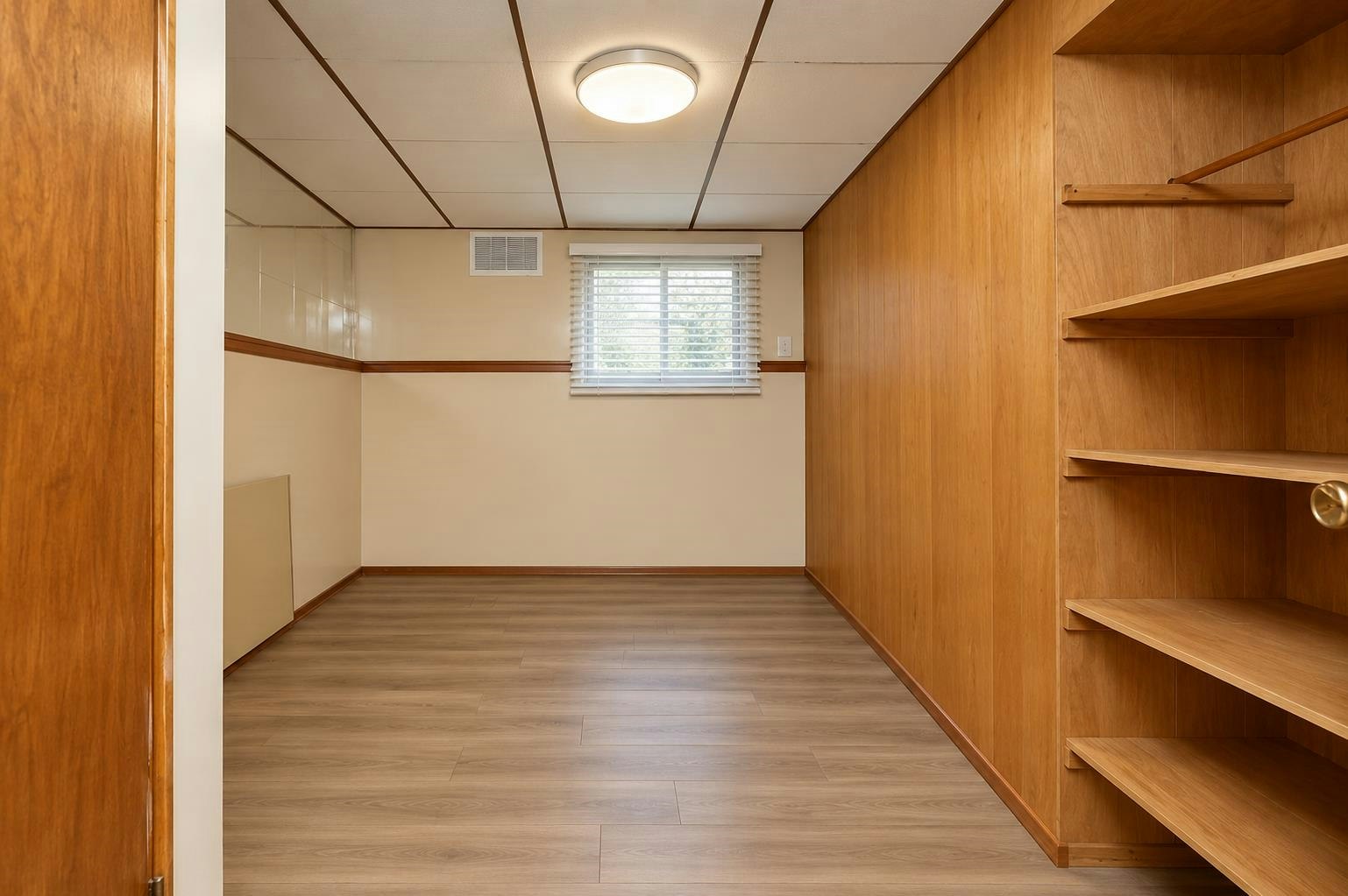 904 First Street, New Westminster, BC, V3L 2J2 - 12
