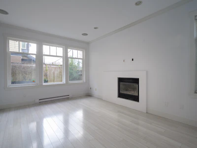 9-4780 55b Street - 3