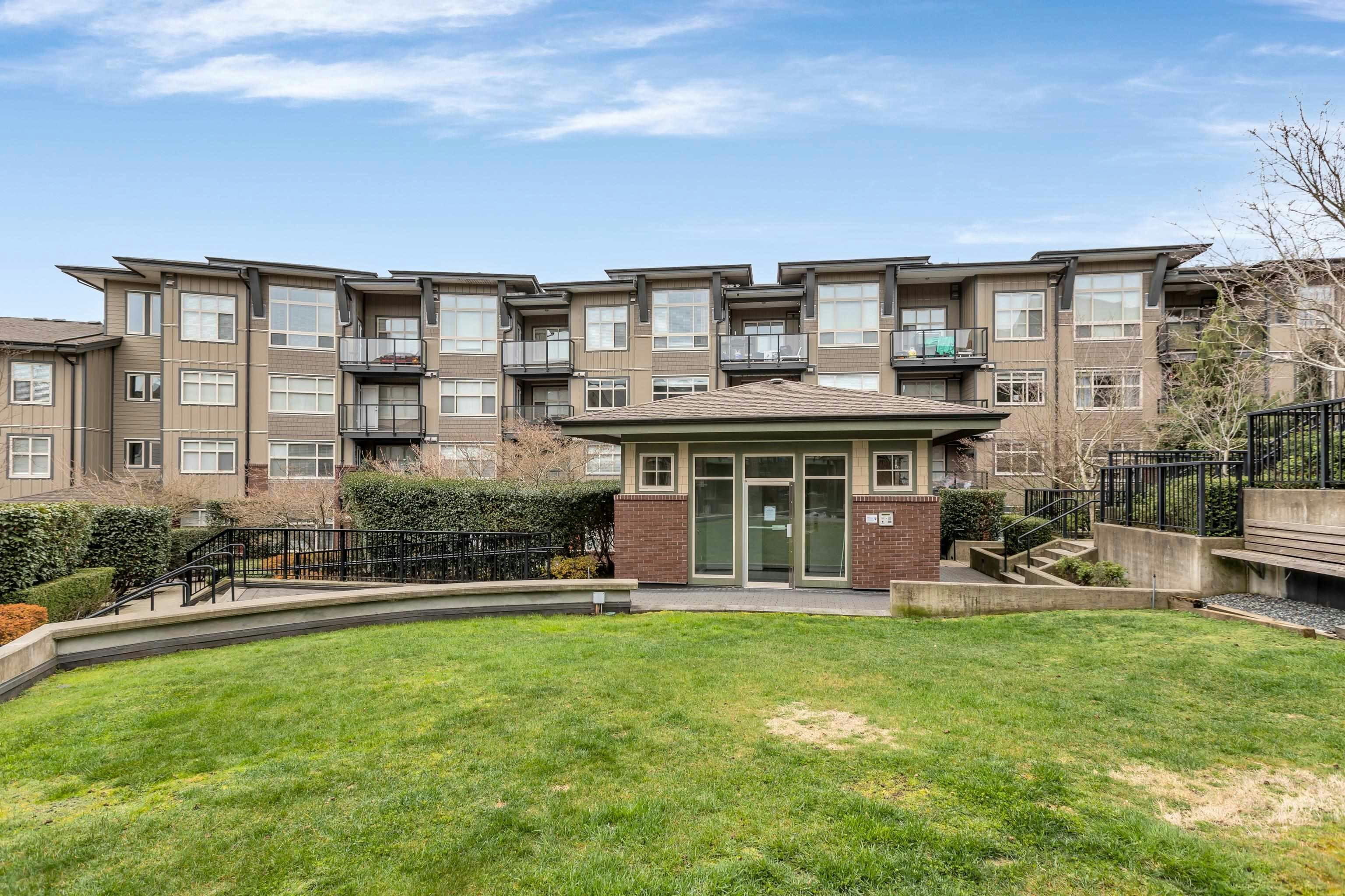 107-19201 66a Avenue, Surrey, BC, V4N 6N7 - 22