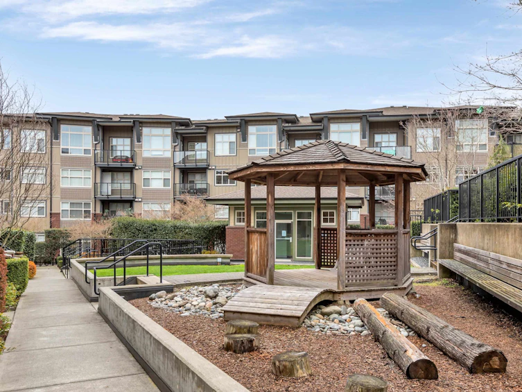 107-19201 66a Avenue, Surrey, BC, V4N 6N7 - 23