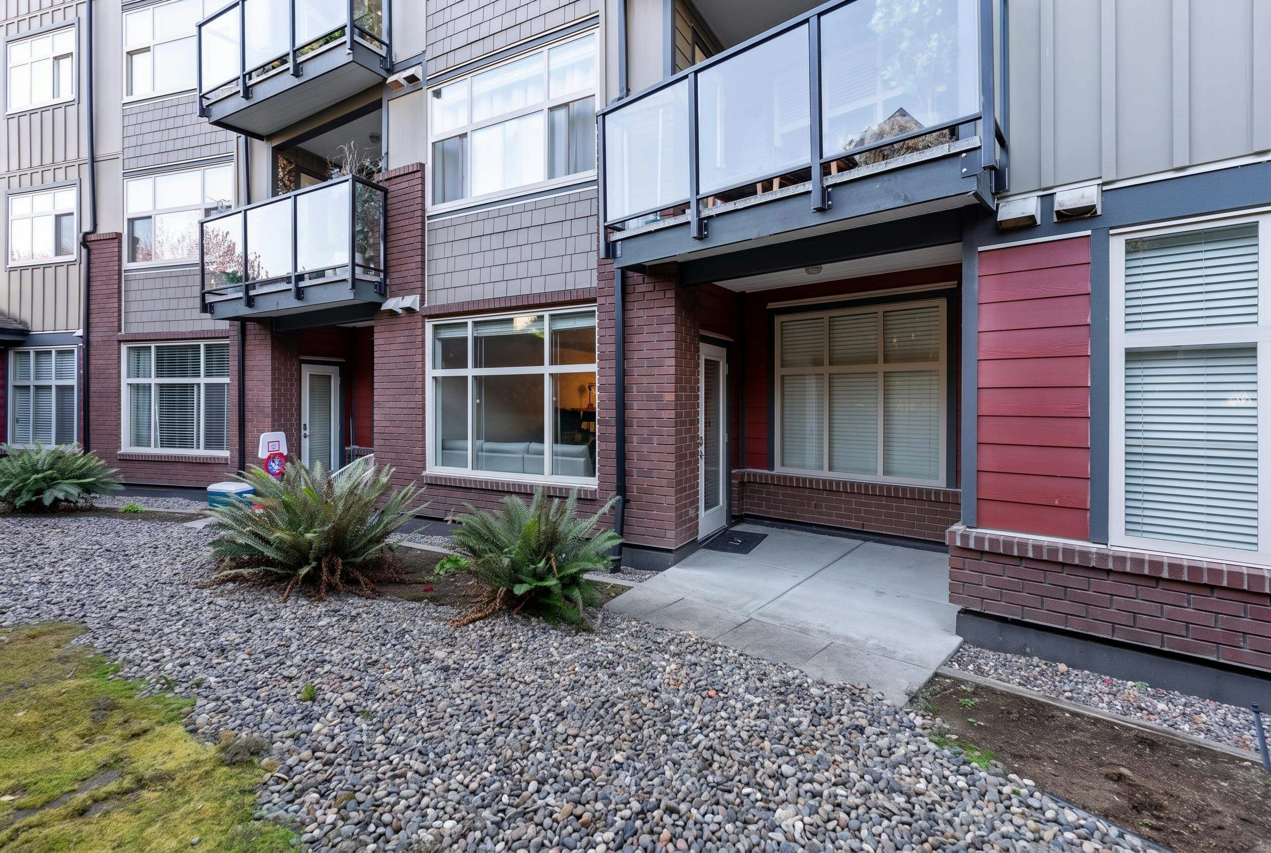 107-19201 66a Avenue, Surrey, BC, V4N 6N7 - 16
