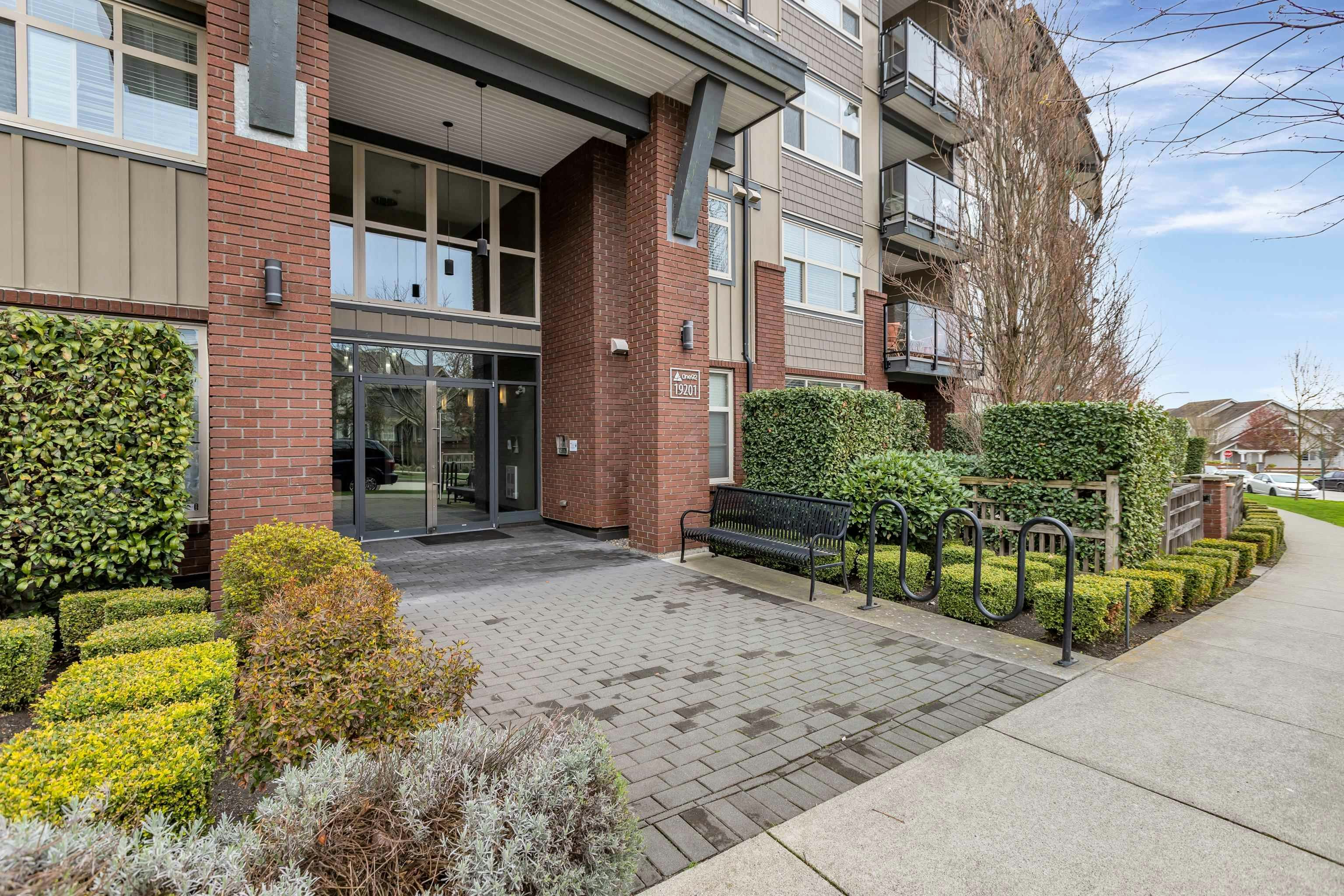 107-19201 66a Avenue, Surrey, BC, V4N 6N7 - 2