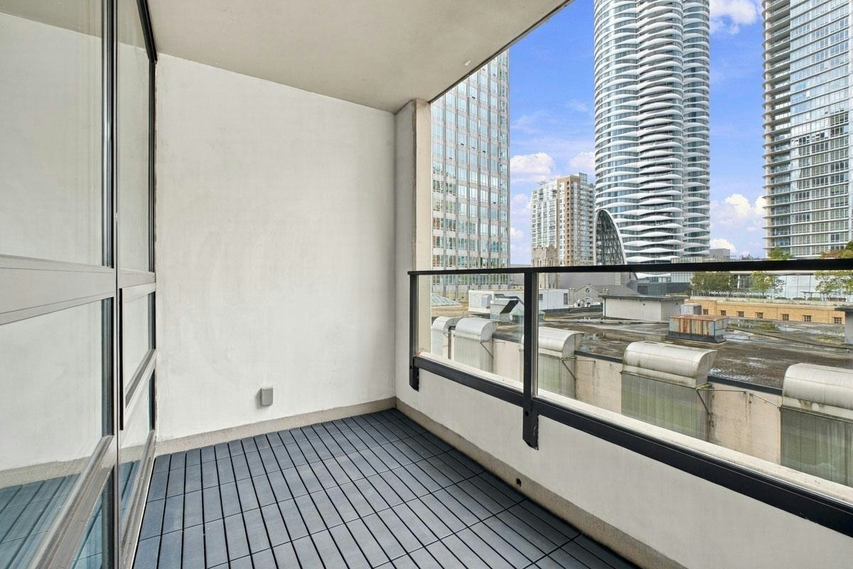 809-933 Hornby Street, Vancouver, BC, V6Z 3G4 - 11
