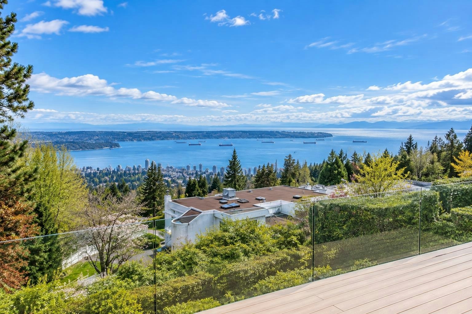 1560 Chippendale Court, West Vancouver, BC, V7S 3G6 - 19