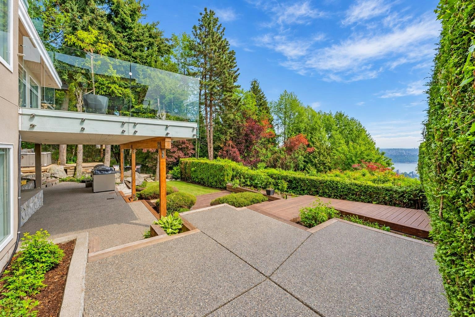 1560 Chippendale Court, West Vancouver, BC, V7S 3G6 - 32