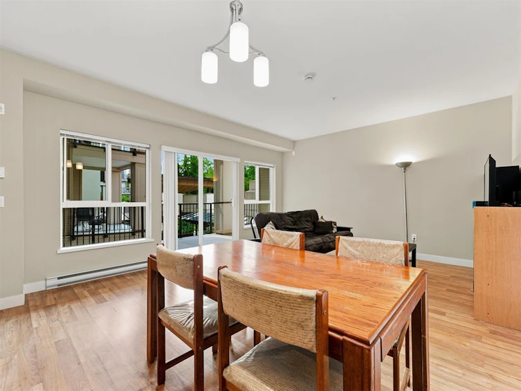 224-9655 King George Boulevard, Surrey, BC, V3T 0C7 - 4