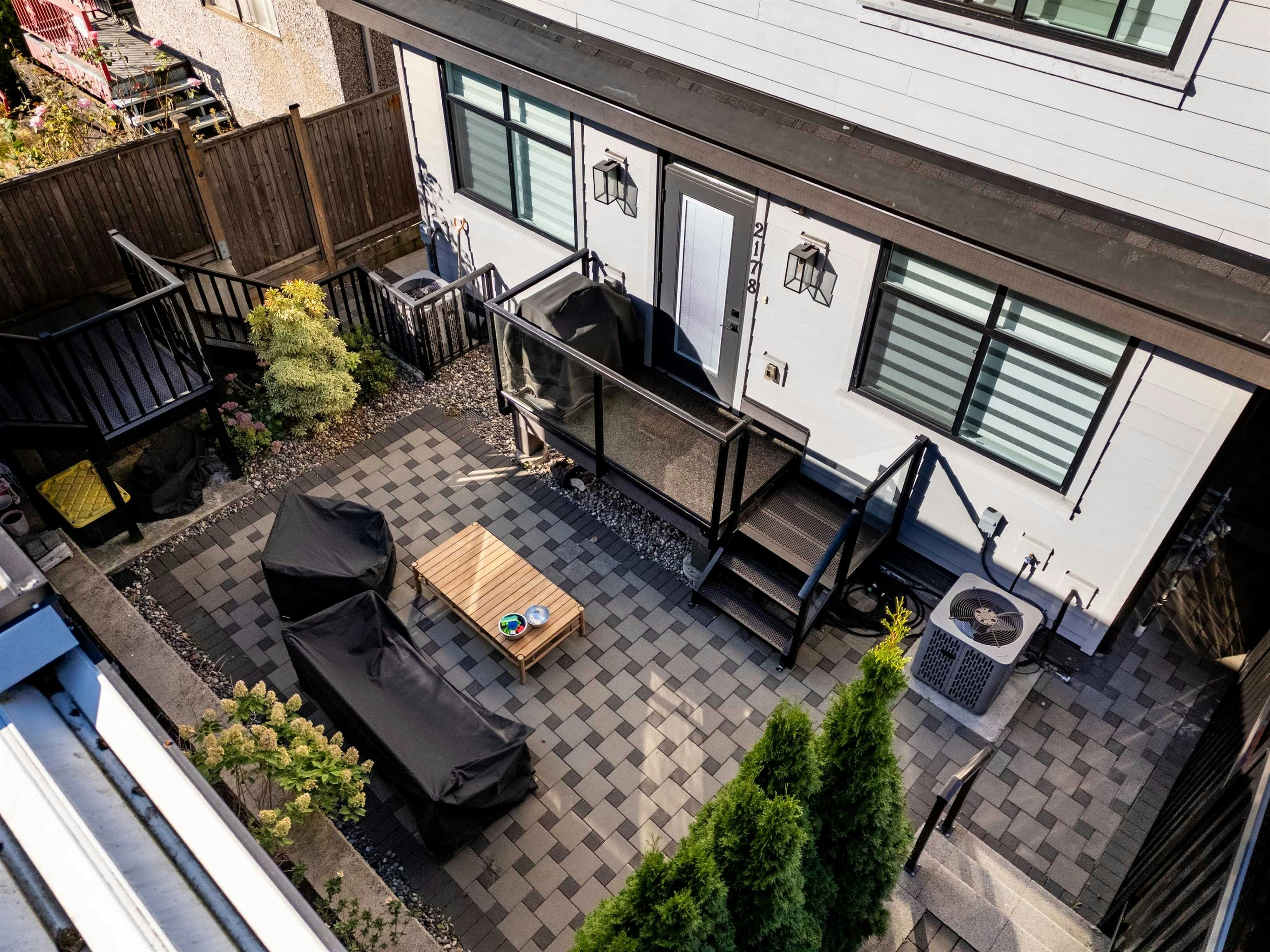 2178 Renfrew Street, Vancouver, BC, V5M 3J5 - 27