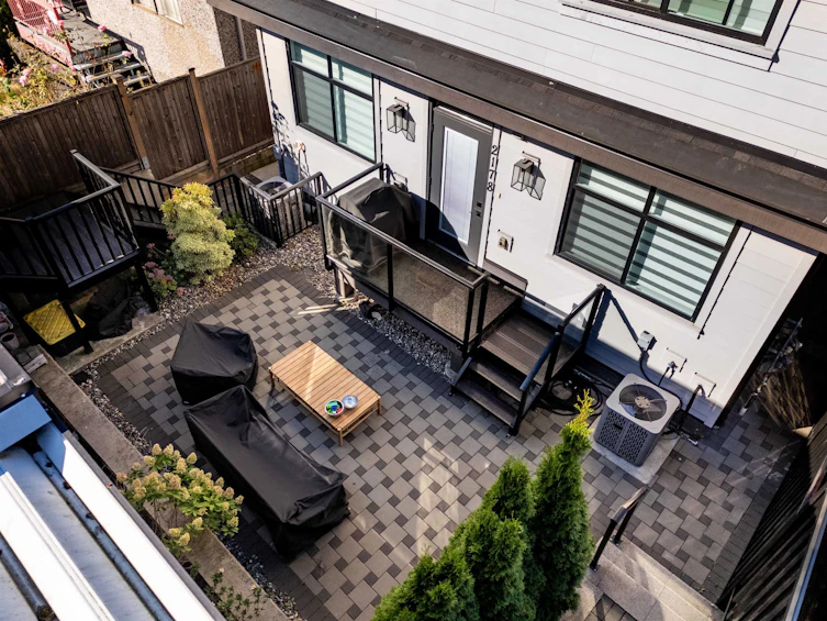 2178 Renfrew Street, Vancouver, BC, V5M 3J5 - 27