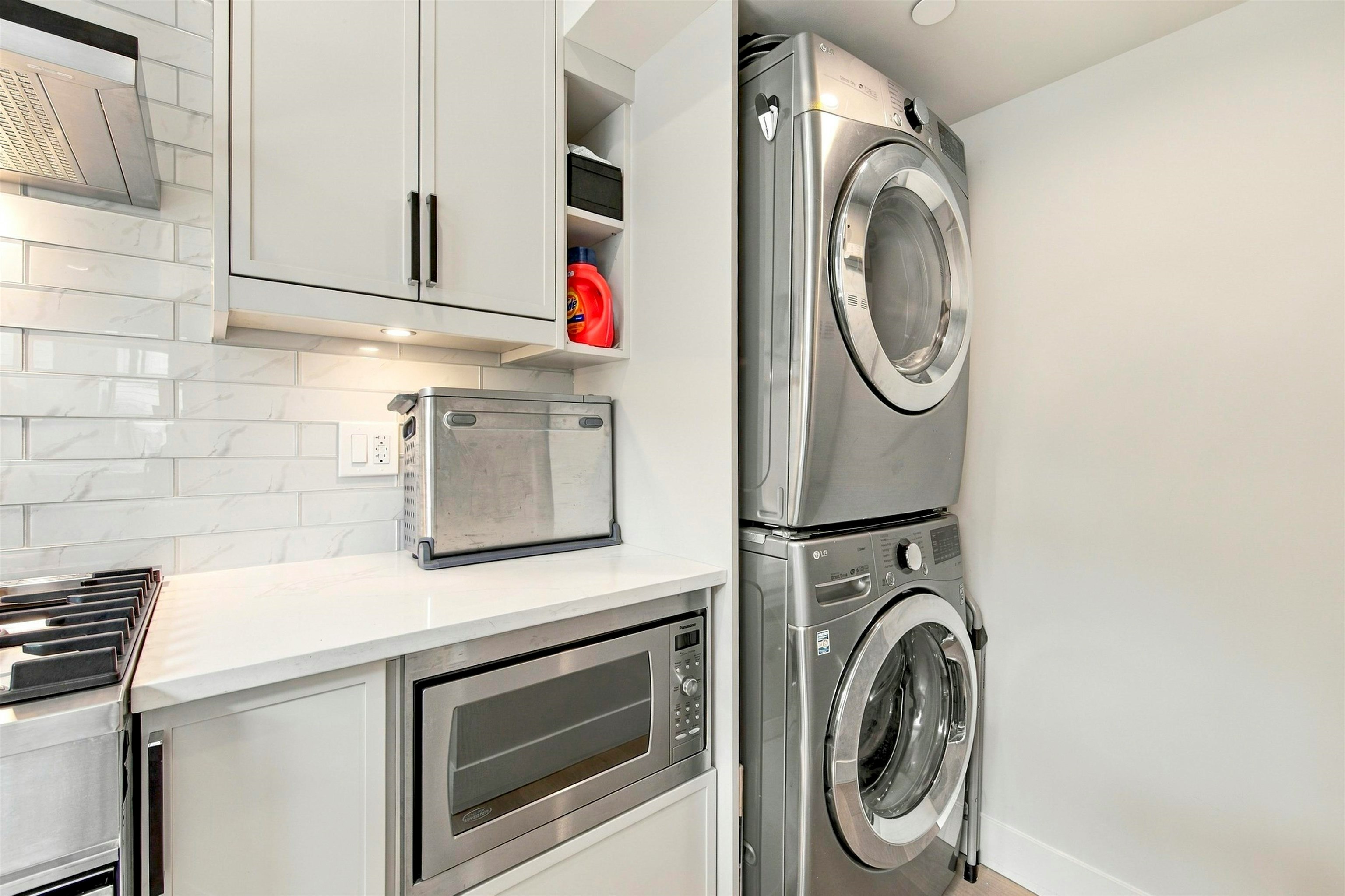 2178 Renfrew Street, Vancouver, BC, V5M 3J5 - 13