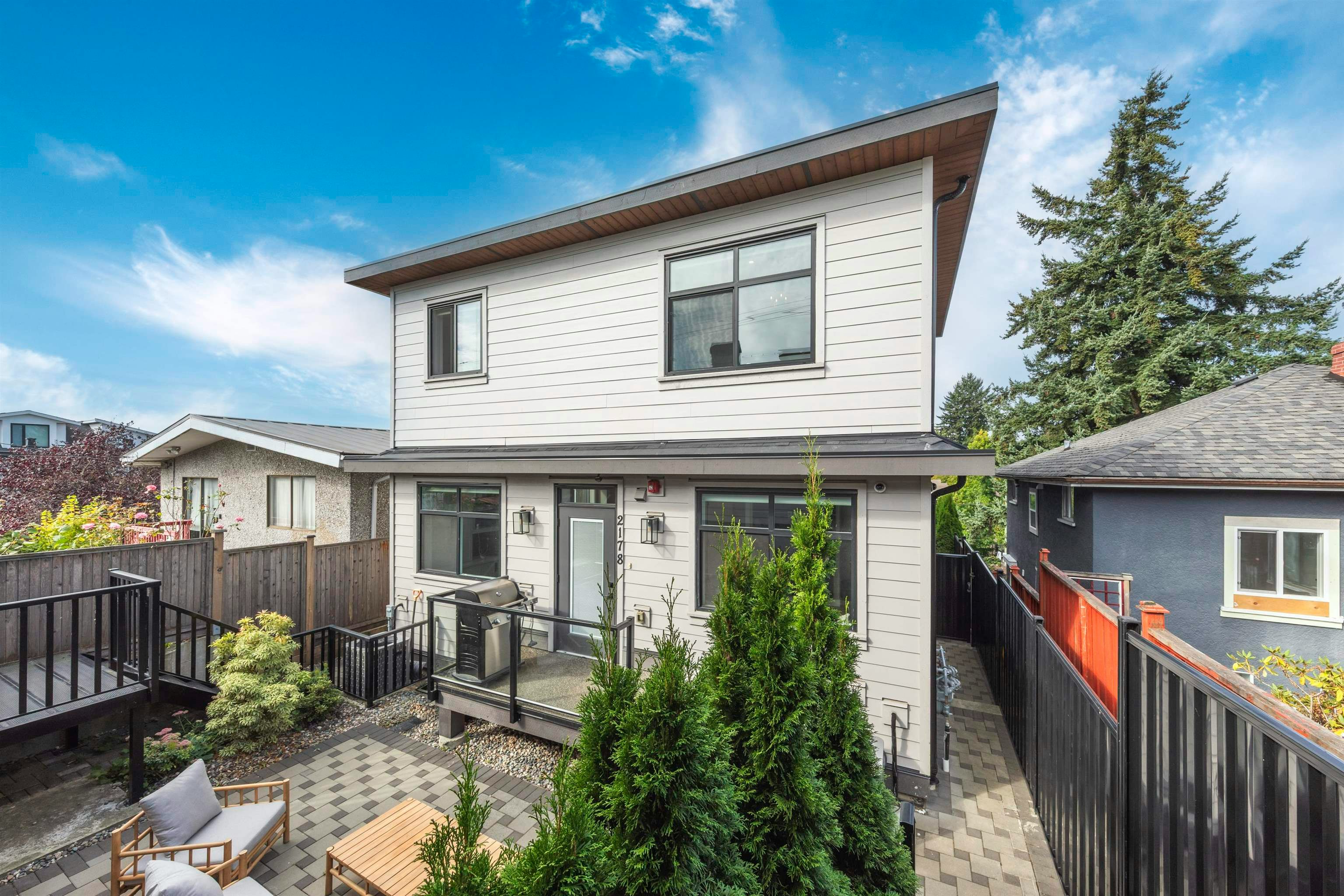 2178 Renfrew Street, Vancouver, BC, V5M 3J5 - 26