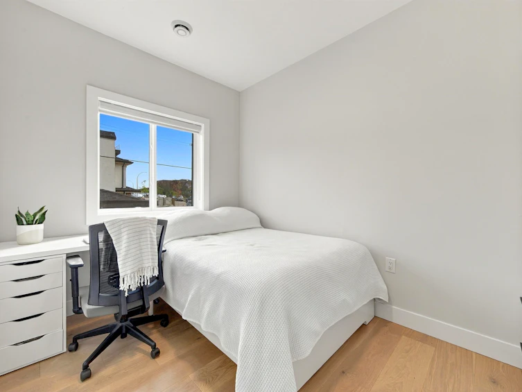 2178 Renfrew Street, Vancouver, BC, V5M 3J5 - 20