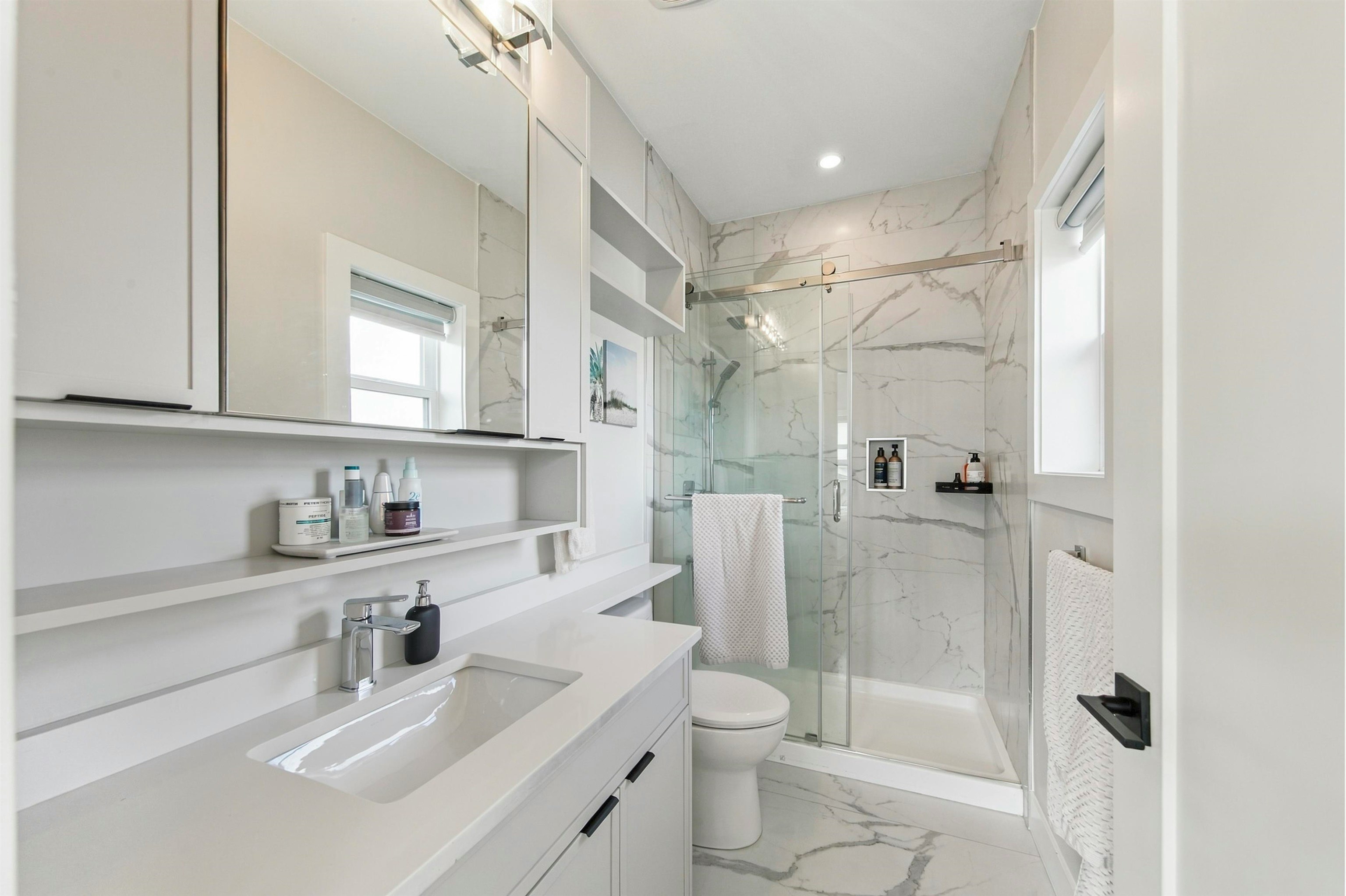 2178 Renfrew Street, Vancouver, BC, V5M 3J5 - 19