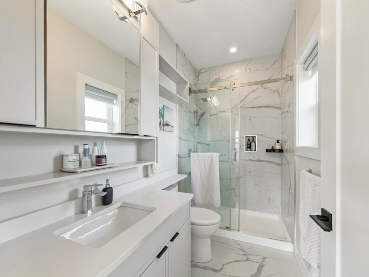 2178 Renfrew Street, Vancouver, BC, V5M 3J5 - 19