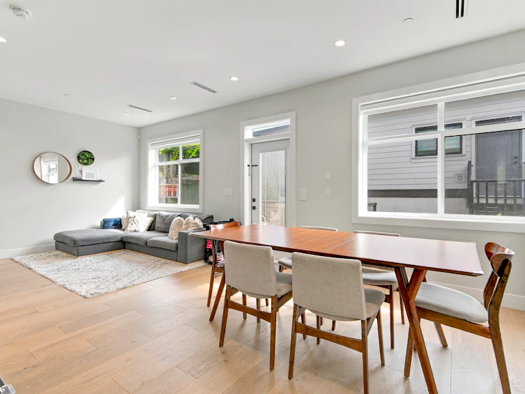 2178 Renfrew Street, Vancouver, BC, V5M 3J5 - 8