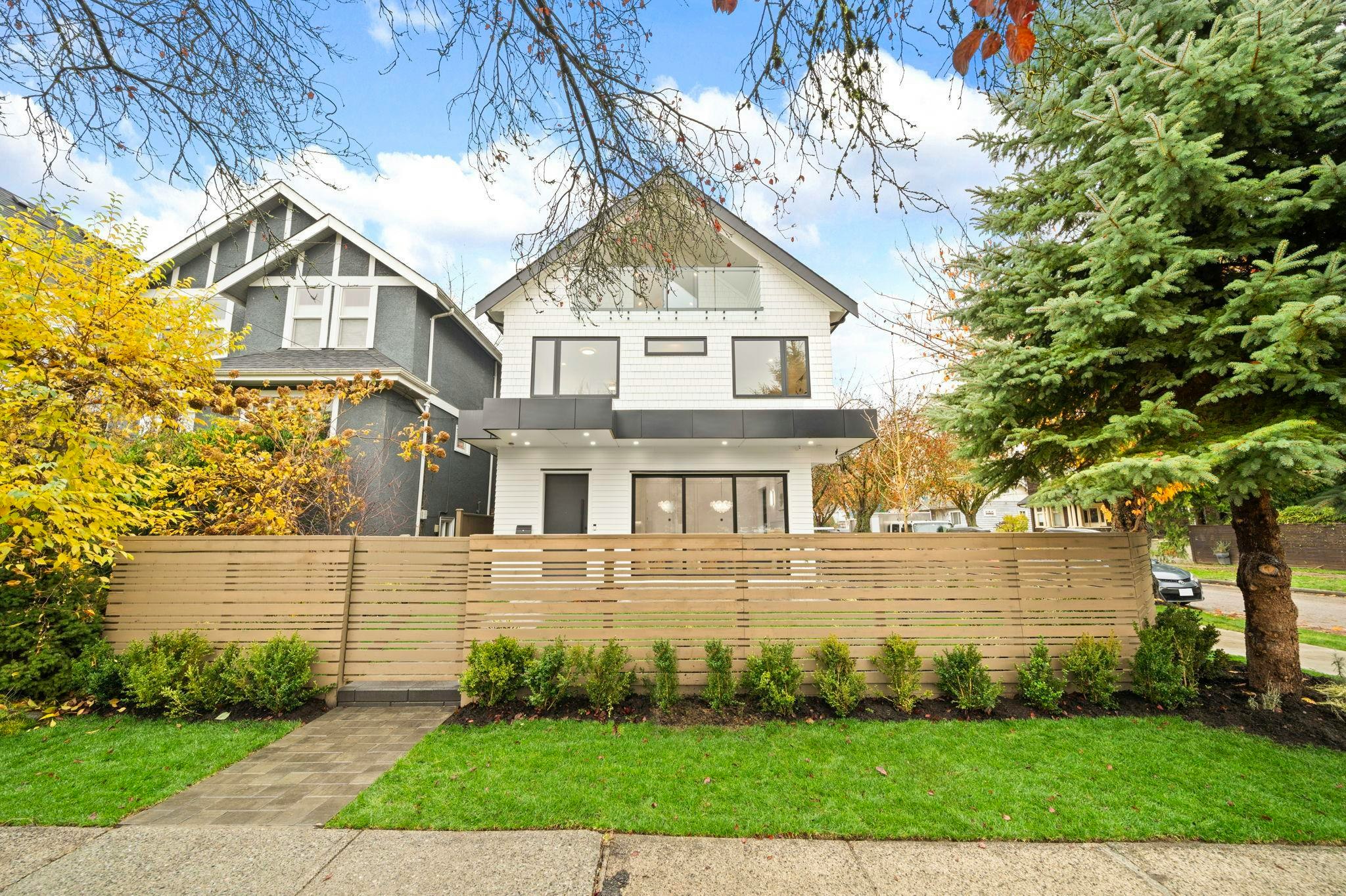 1095 E 14th Avenue - 3