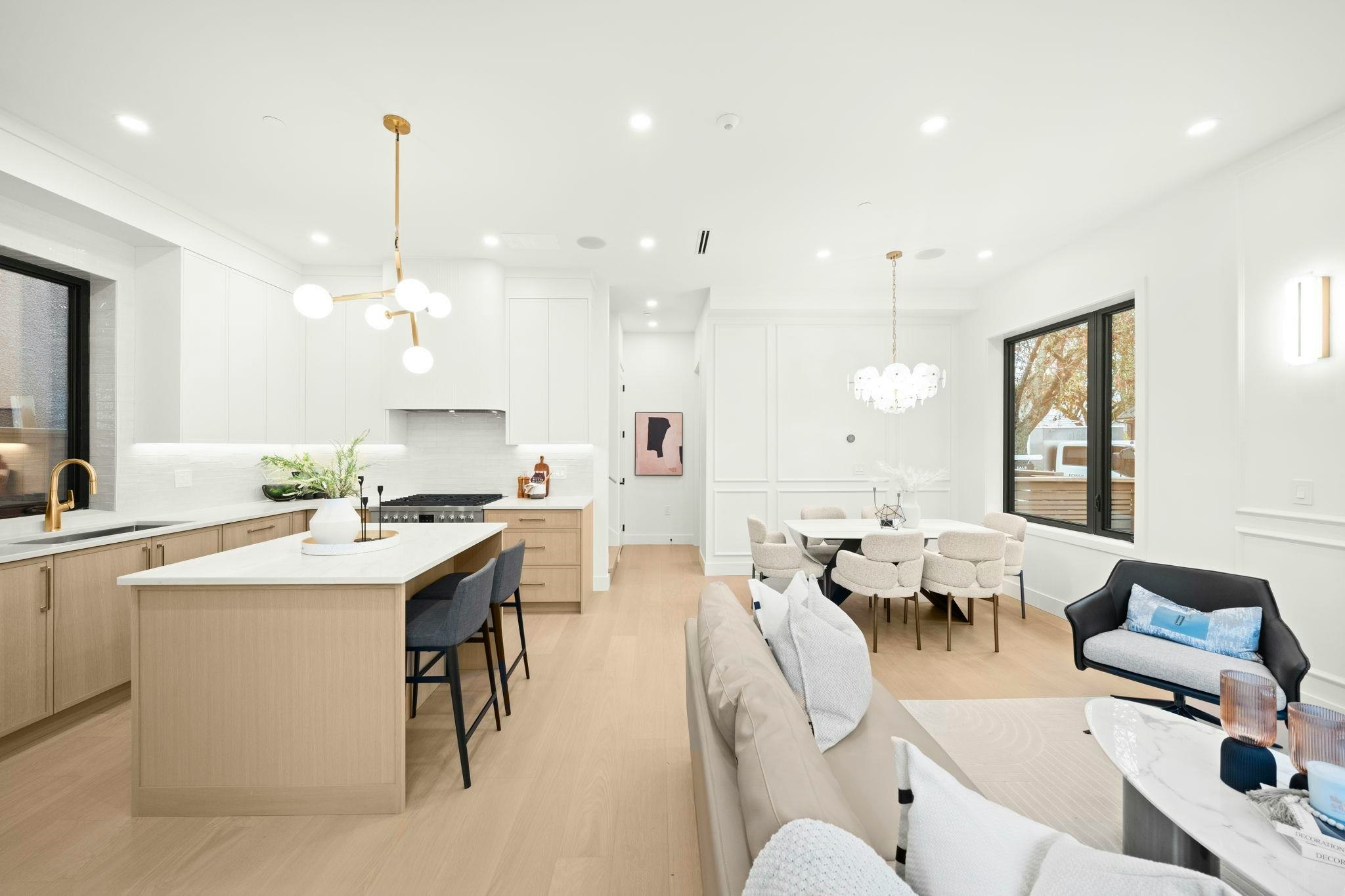 1095 E 14th Avenue, Vancouver, BC, V5T 2P1 - 9