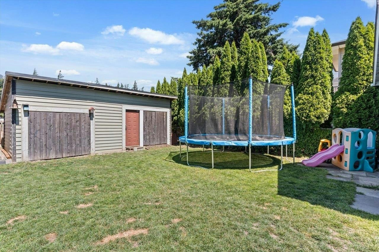 325 Hudson Bay Street, Hope, BC, V0X 1L0 - 18