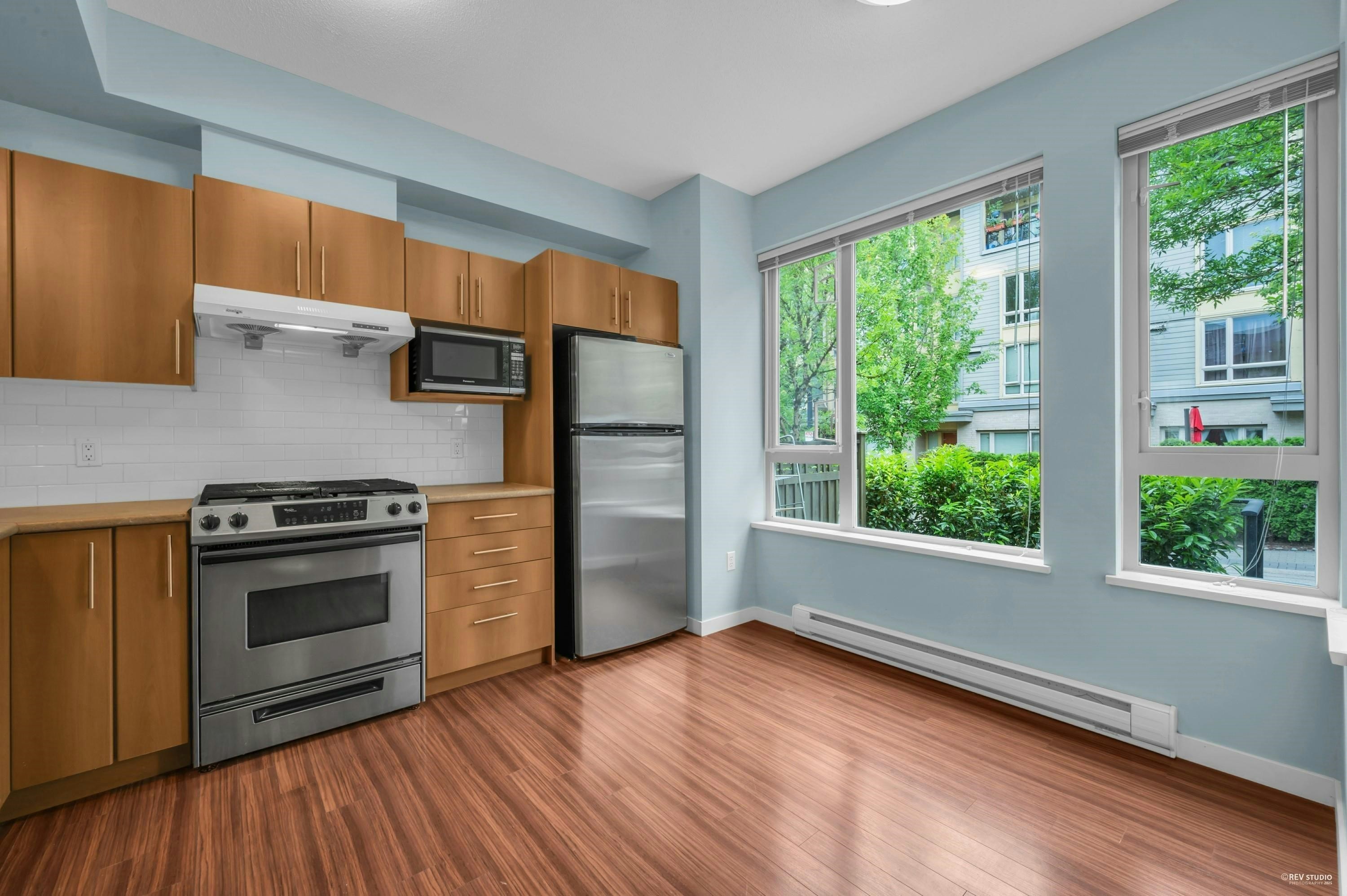 51-9229 University Crescent, Burnaby, BC, V5A 4Z2