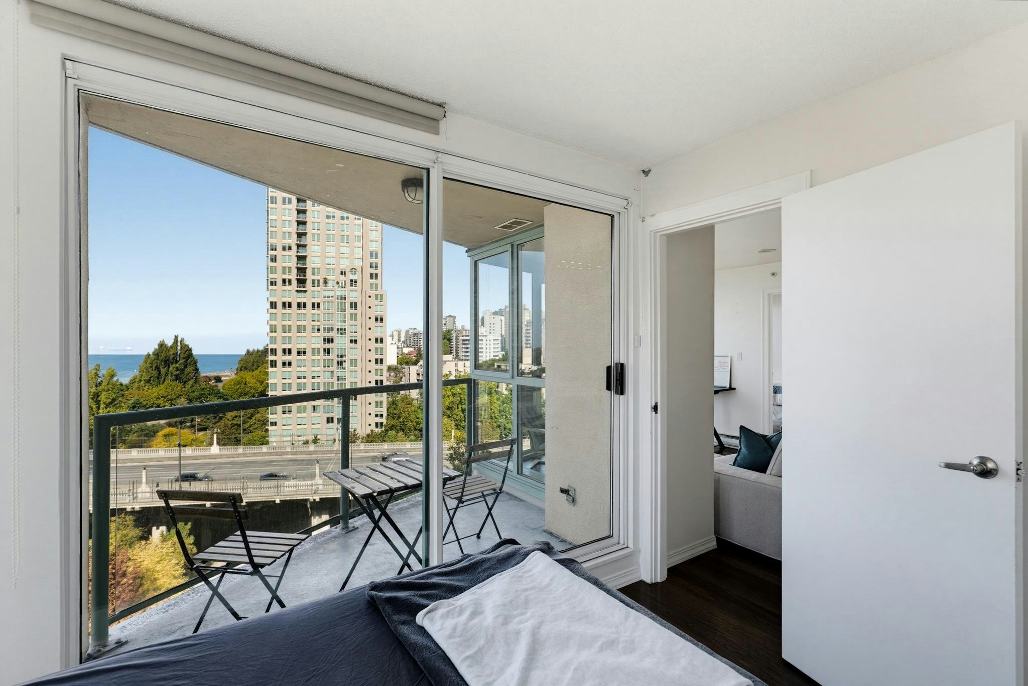 1401-907 Beach Avenue, Vancouver, BC, V6Z 2R3 - 26