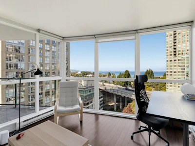 1401-907 Beach Avenue - 3