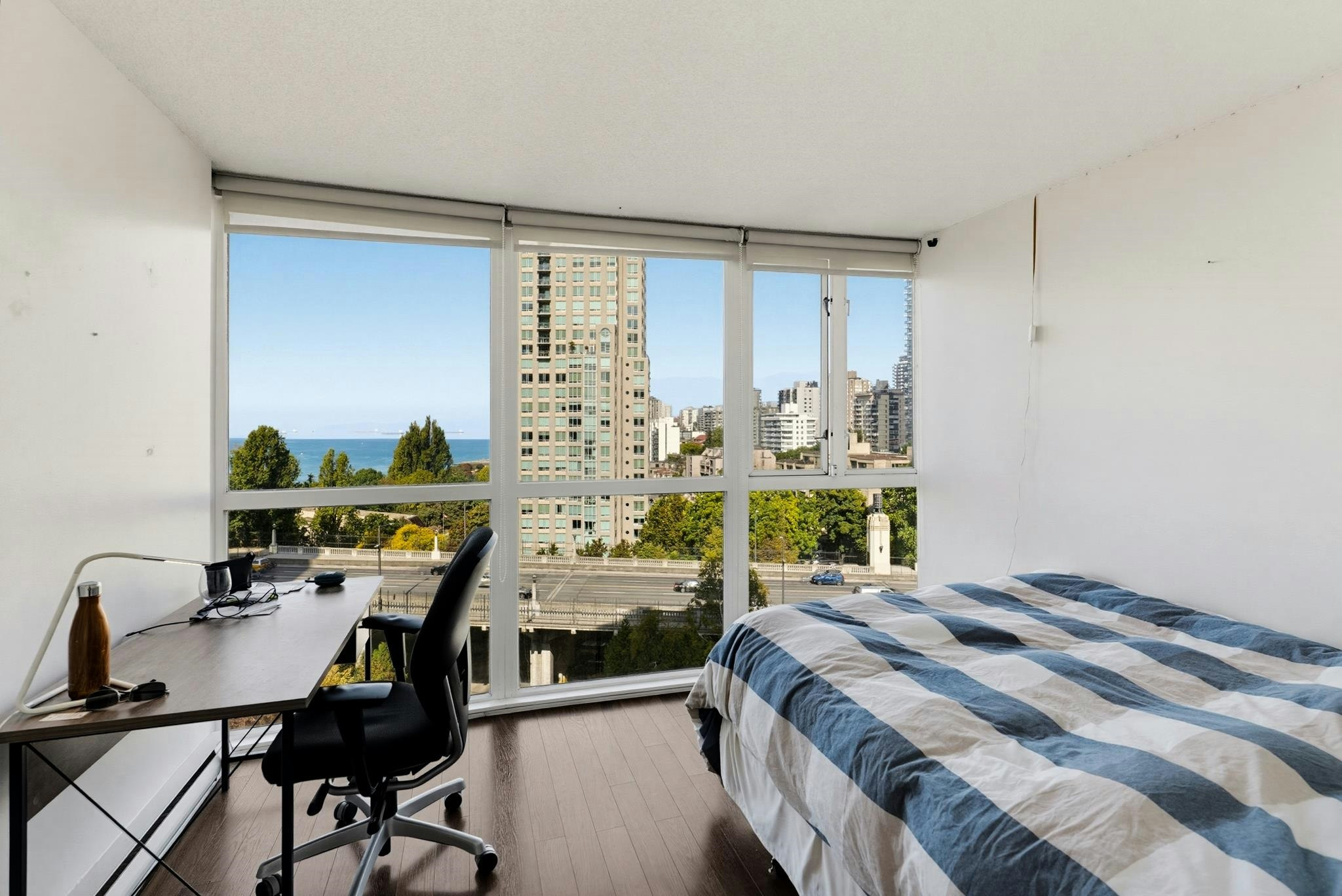 1401-907 Beach Avenue, Vancouver, BC, V6Z 2R3 - 21
