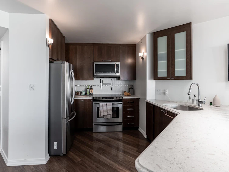 1401-907 Beach Avenue, Vancouver, BC, V6Z 2R3 - 9
