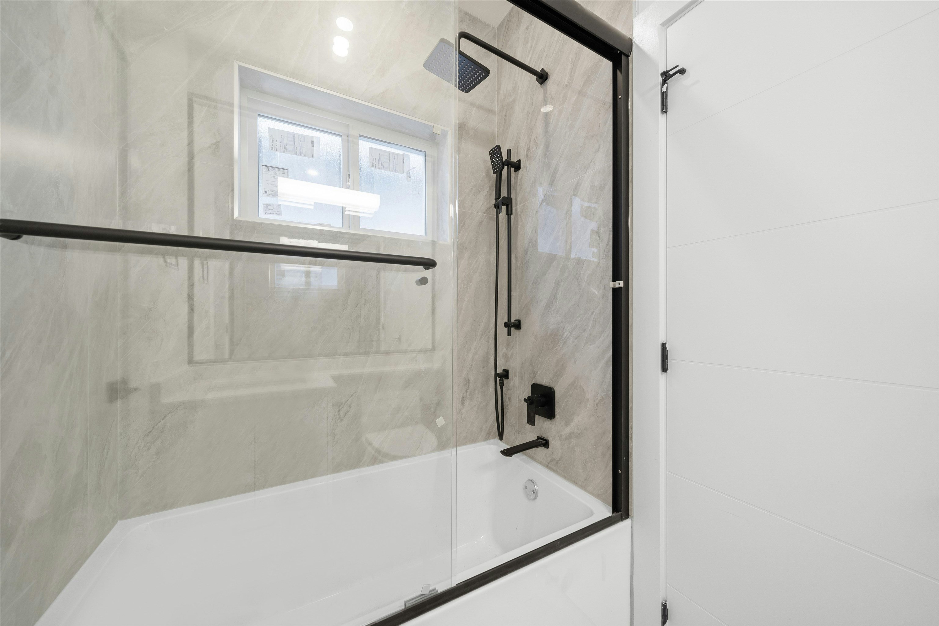 7523 205 Street, Langley, BC, V2Y 1V5 - 23