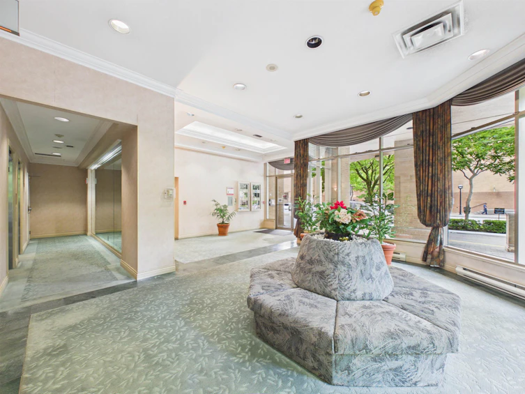 401-4830 Bennett Street, Burnaby, BC, V5H 4P6 - 3