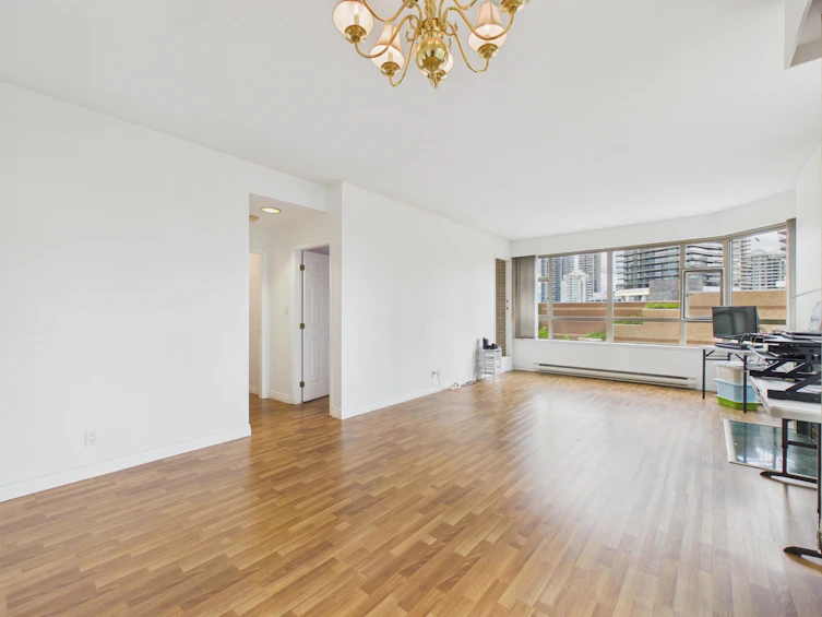 401-4830 Bennett Street, Burnaby, BC, V5H 4P6 - 9