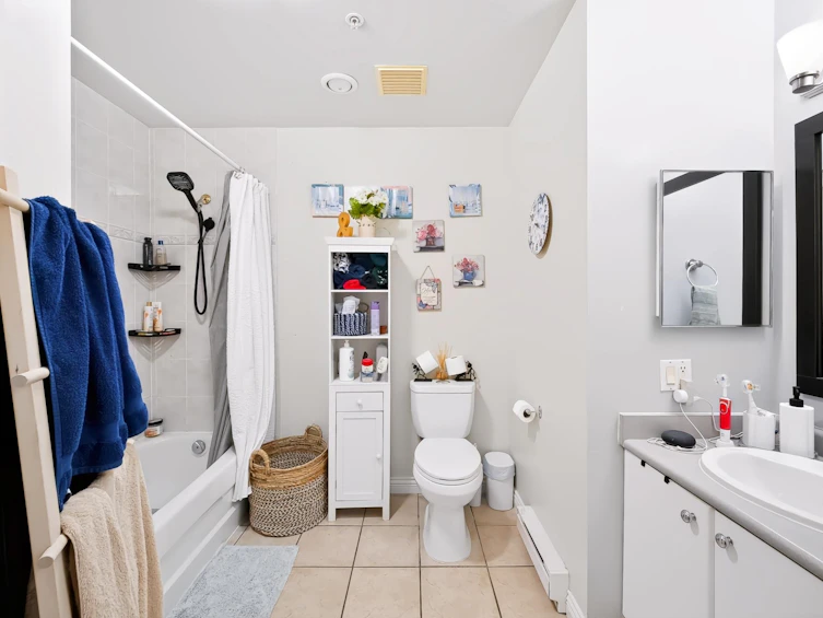 102-5888 Dover Crescent, Richmond, BC, V7C 5R9 - 11