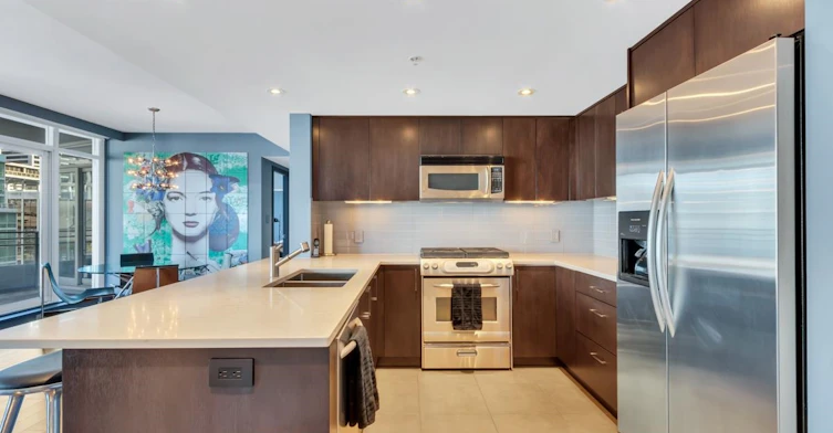 2104-1205 W Hastings Street, Vancouver, BC, V6E 4T7