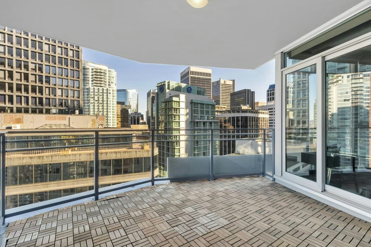 2104-1205 W Hastings Street, Vancouver, BC, V6E 4T7 - 11