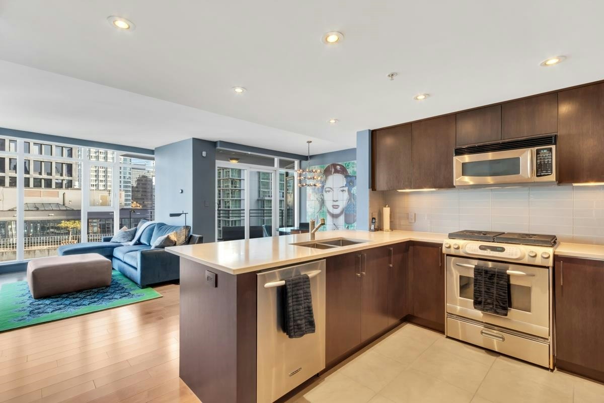 2104-1205 W Hastings Street, Vancouver, BC, V6E 4T7 - 28