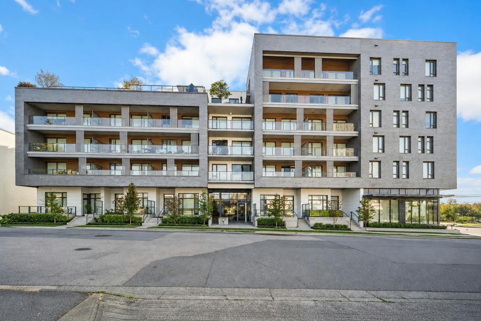 504-8888 Osler Street, Vancouver, BC, V6P 4G2 - 11