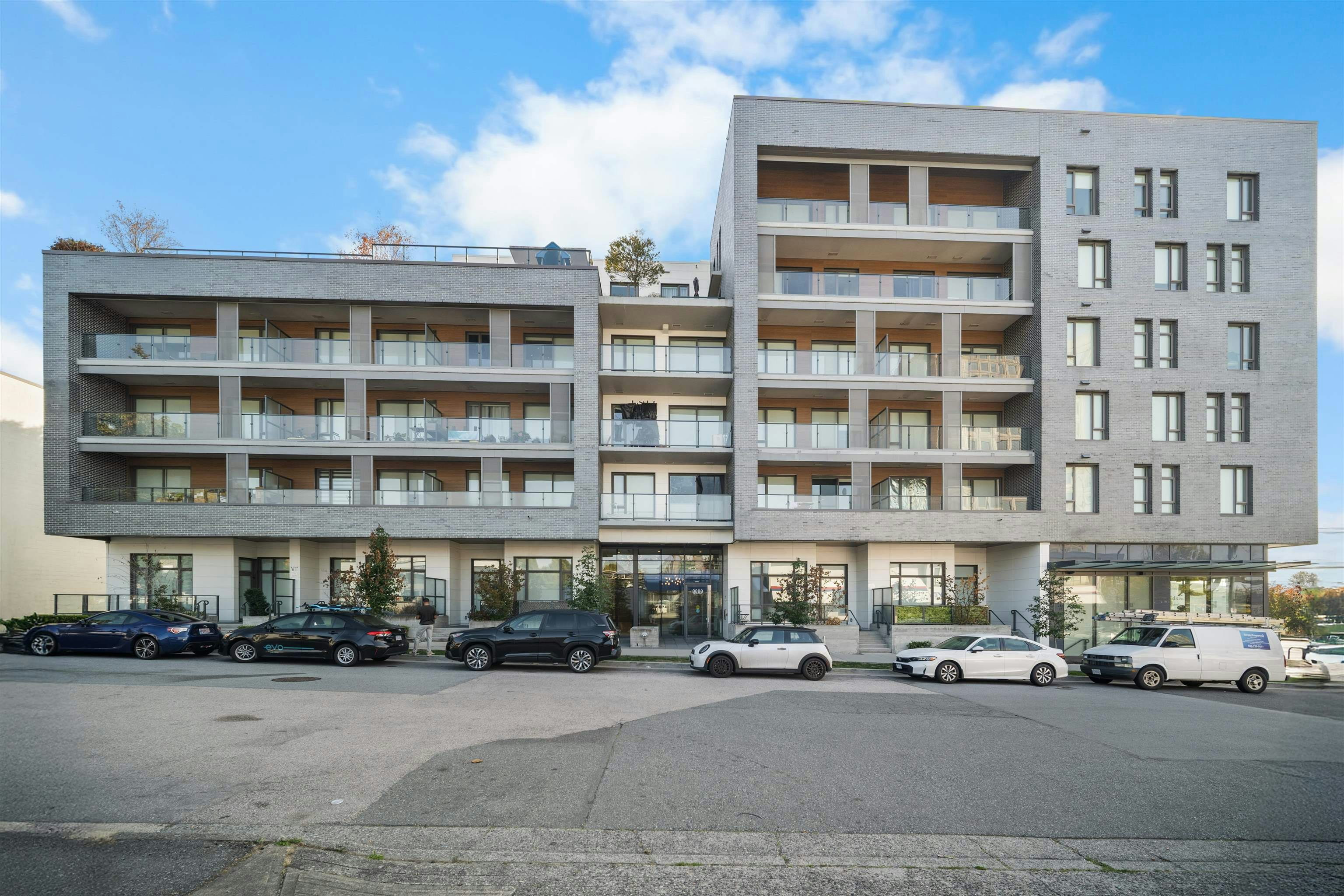 504-8888 Osler Street, Vancouver, BC, V6P 4G2 - 14