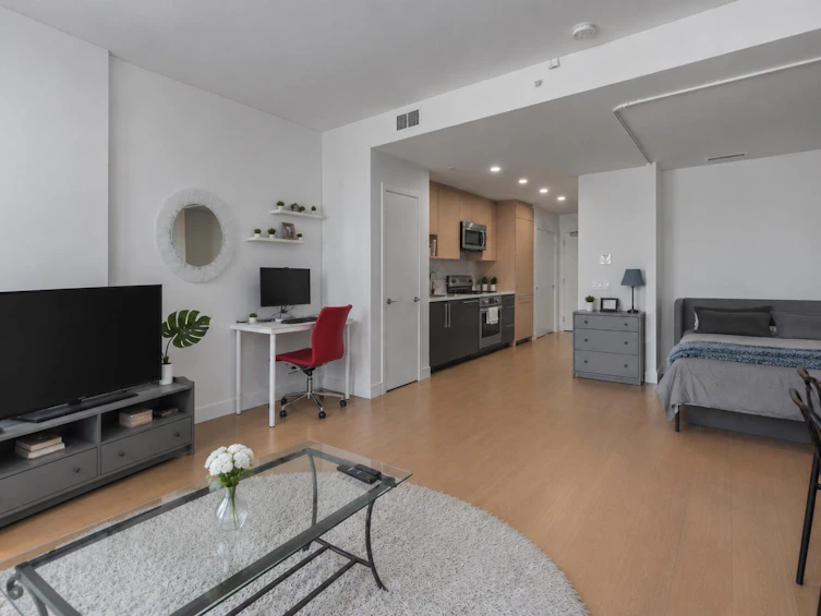 504-8888 Osler Street, Vancouver, BC, V6P 4G2 - 2