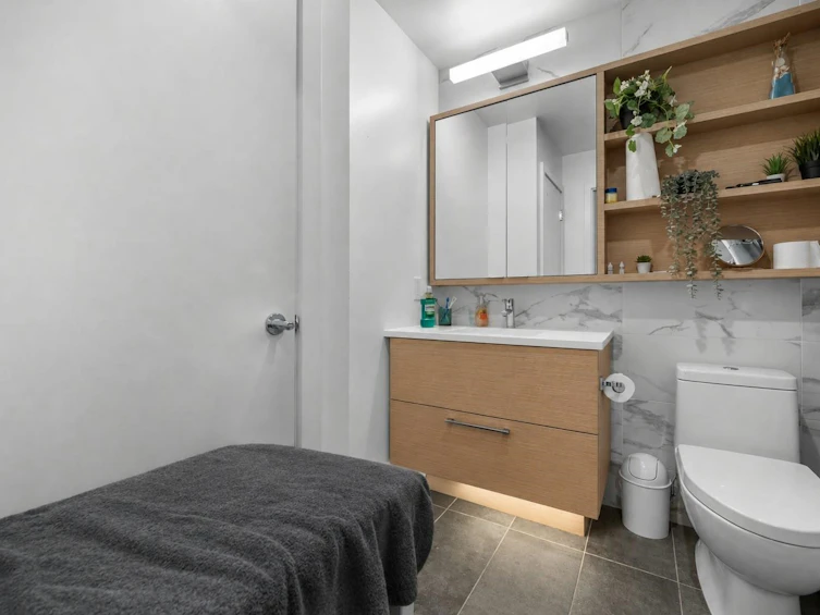 504-8888 Osler Street, Vancouver, BC, V6P 4G2 - 6