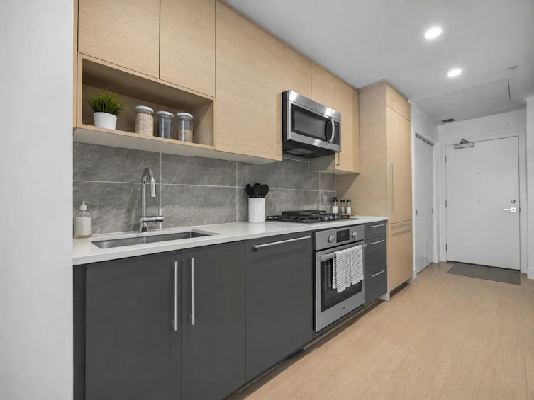 504-8888 Osler Street, Vancouver, BC, V6P 4G2 - 4